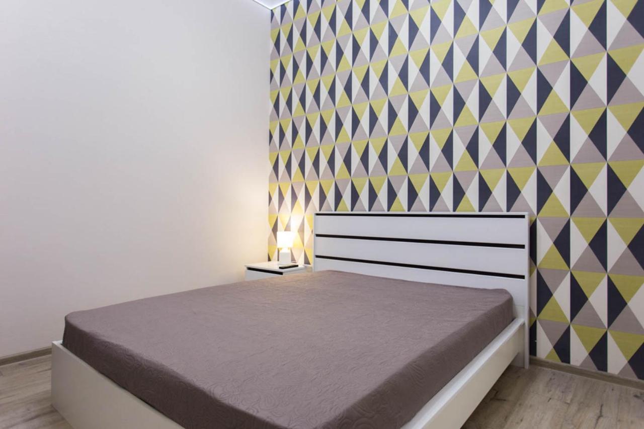 Apartment Modern In The Centre - Kuznechna Str. 26/4 Charkiw
