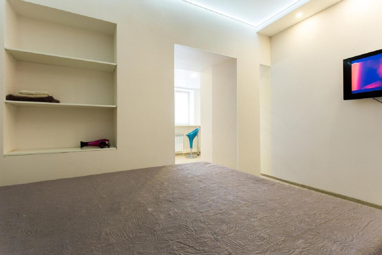 Modern In The Centre - Kuznechna Str. 26/4 * Charkiw