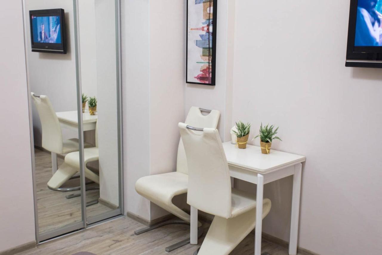 Apartment Modern In The Centre - Kuznechna Str. 26/4