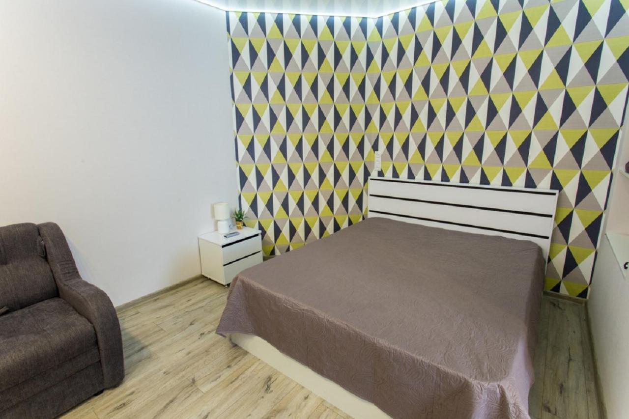 Apartment Modern In The Centre - Kuznechna Str. 26/4