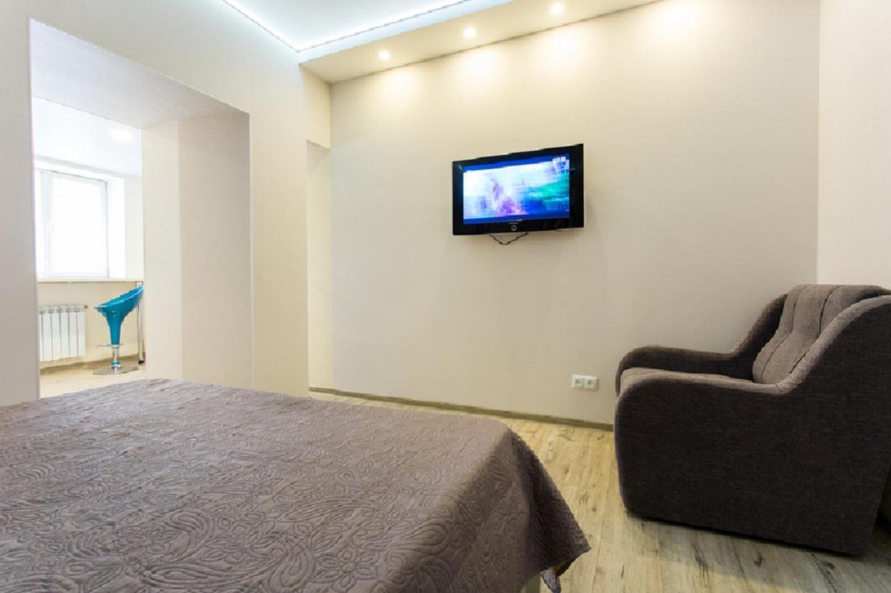 Modern In The Centre - Kuznechna Str. 26/4 Charkiw